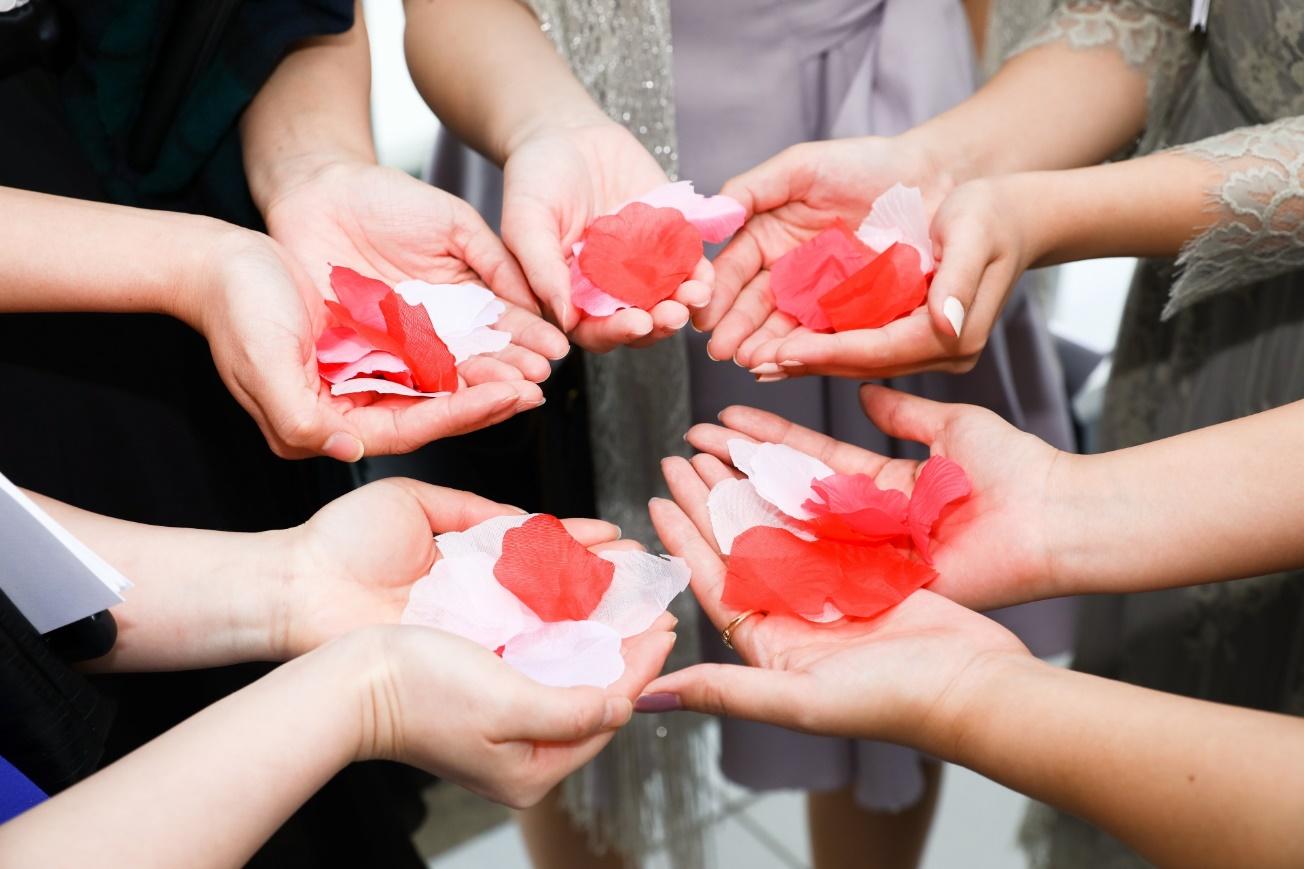 【結婚式二次会ゲーム】簡単に短時間でも盛り上がるゲーム5選!
