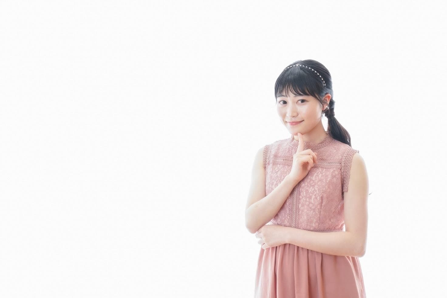 結婚式二次会の服装は会場の雰囲気に合わせよう!