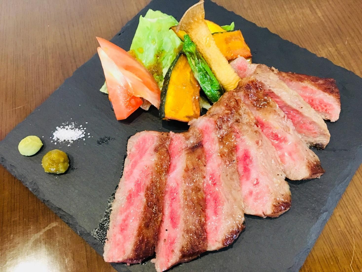 ご当地グルメはギフトや景品にもおススメ！