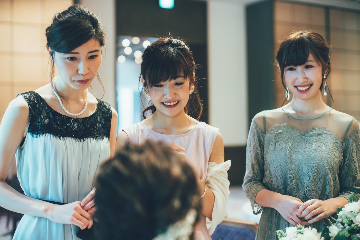 結婚式は少人数でも盛り上がる!ゲームをするなら景品を用意しよう