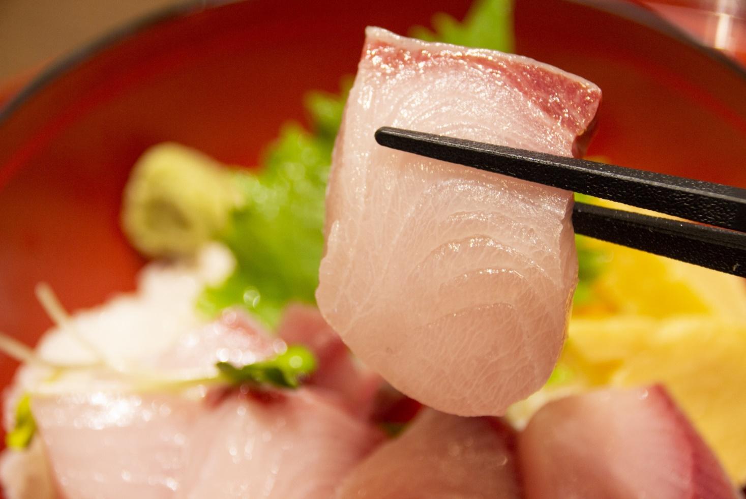 ご当地グルメはギフトや景品にもおススメ!