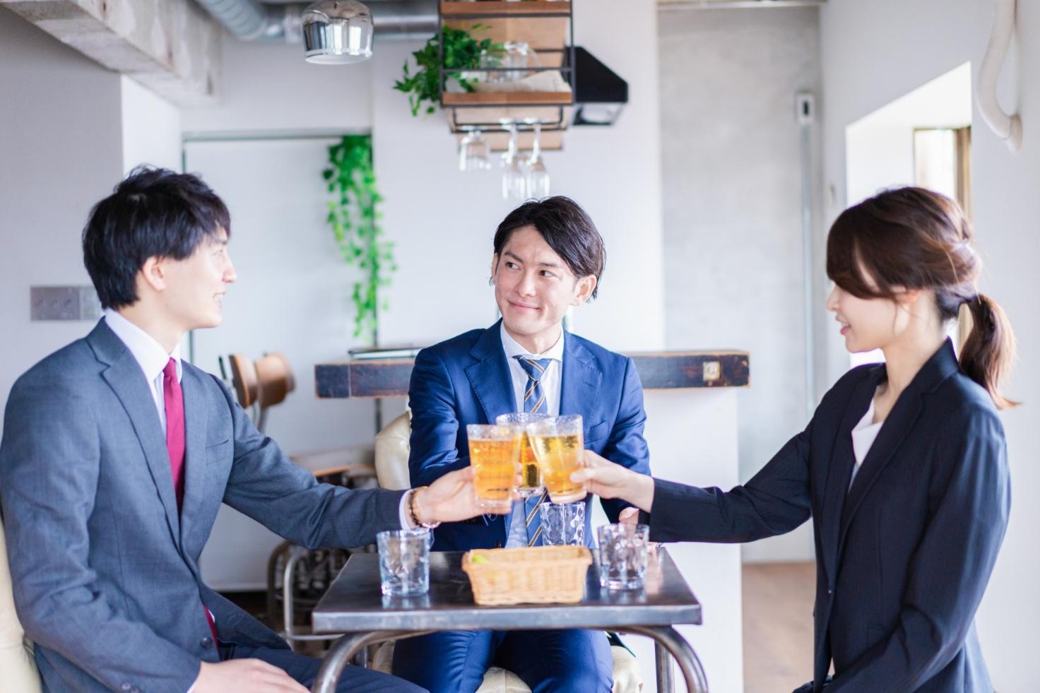異業種交流会とは?その目的と魅力