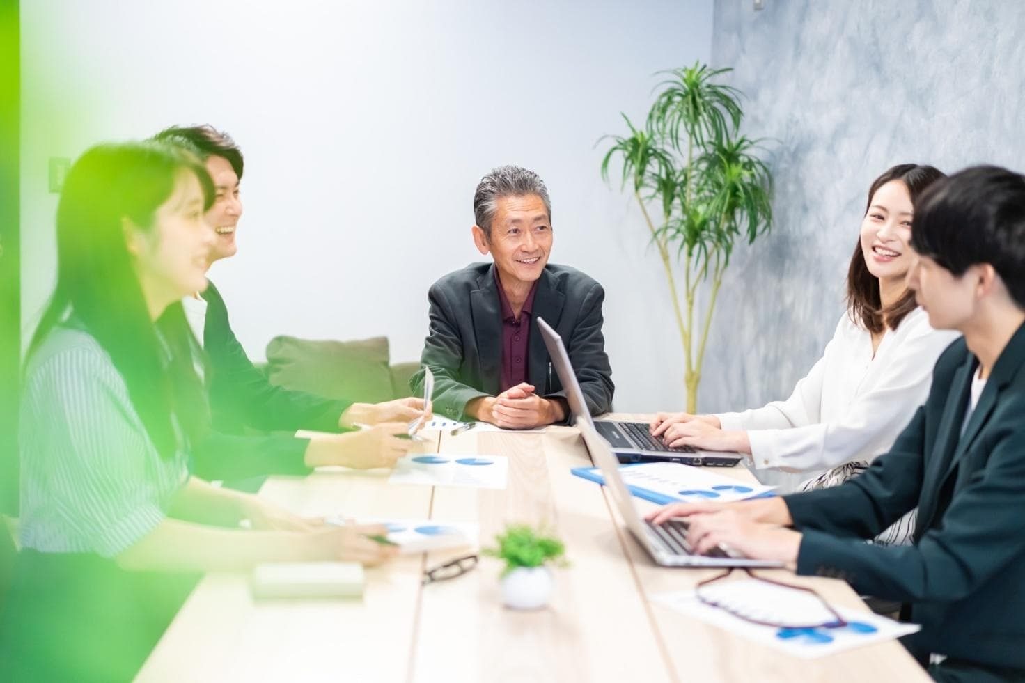 社内報で人気のある定番ネタ10選