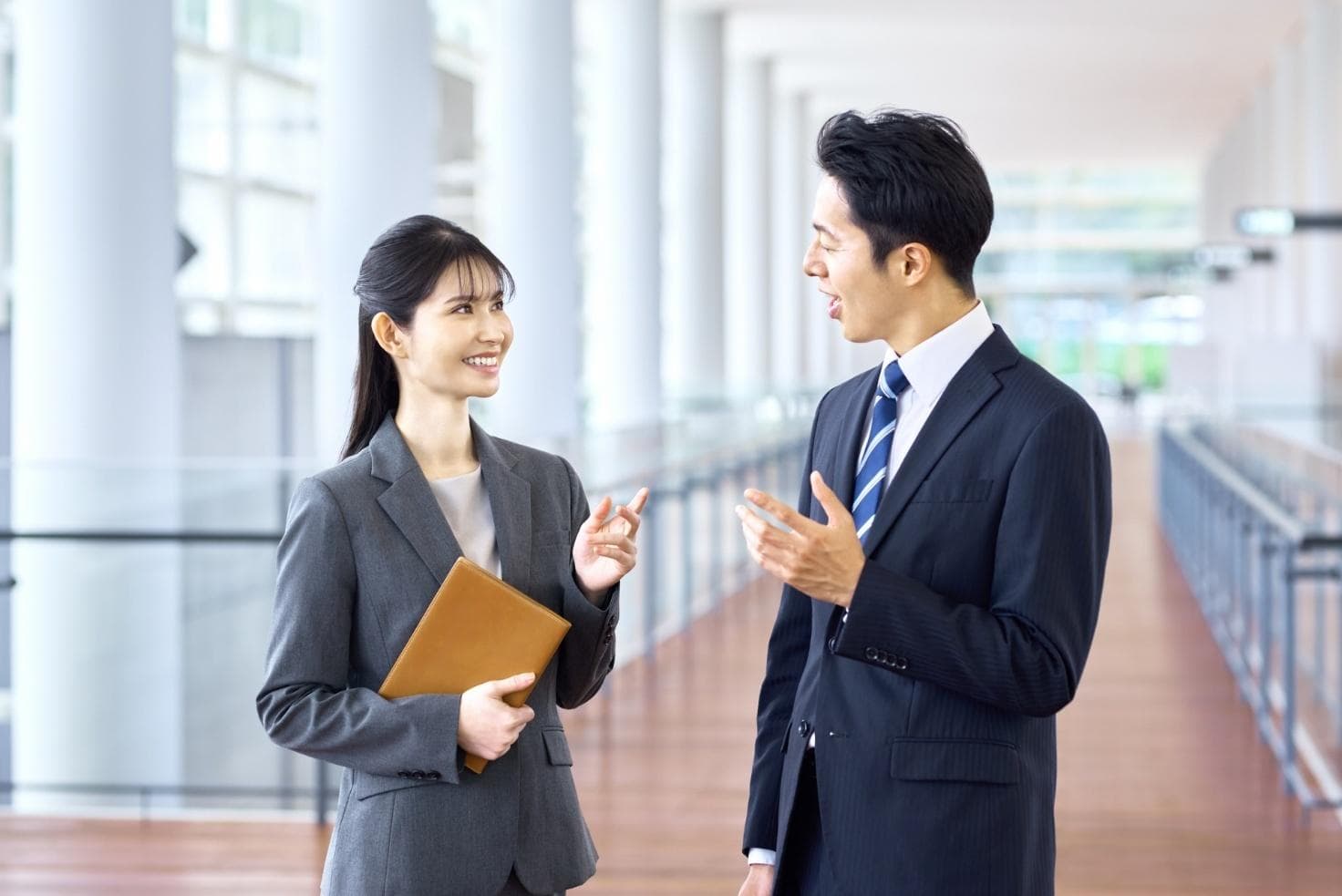 部下との信頼関係を育てるための職場環境づくり