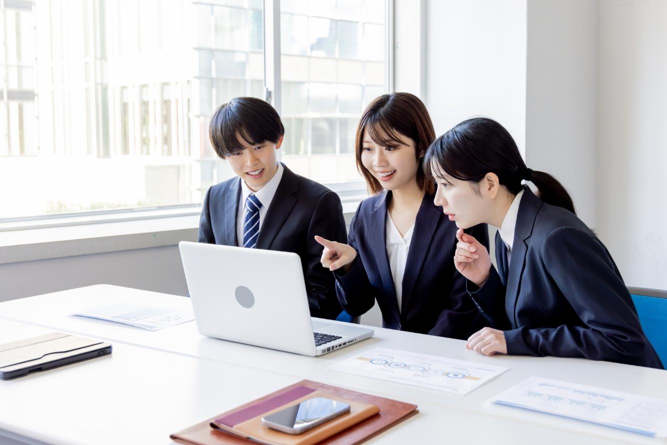 そのまま使える表彰式の台本例文を場面別に紹介