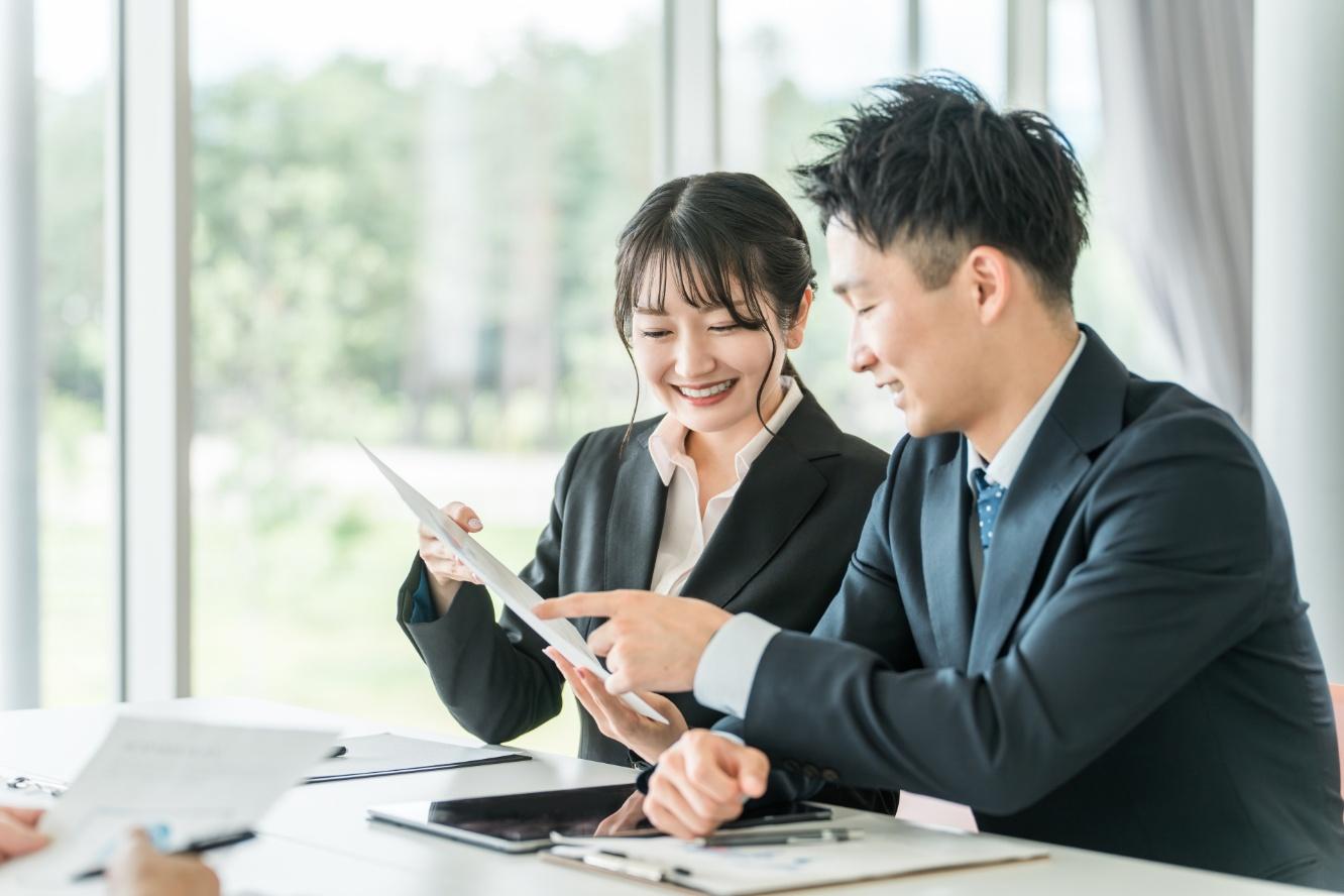表彰式スライドは構成と演出で完成度が変わる！