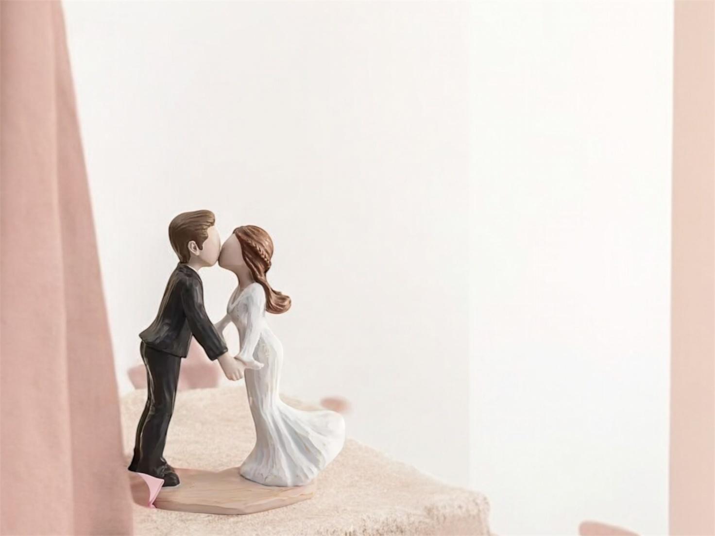 結婚式二次会の服装選びを振り返って整理しよう！